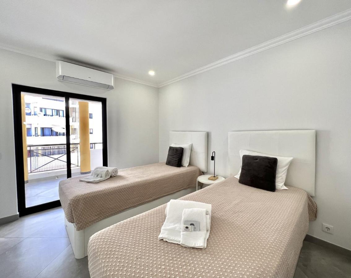 Topazio - Pool & Near The Center By Hd Properties Vilamoura Exteriör bild